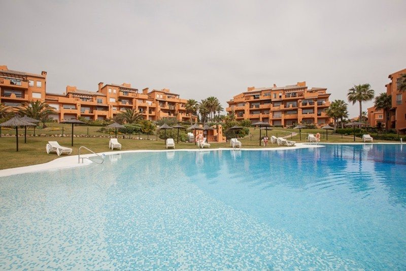 4 Bedroom Penthouse in Duquesa - Holiday Rentals